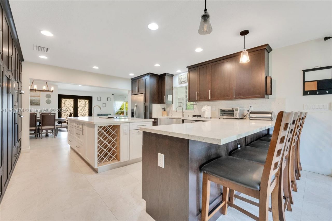 15300 SW 164th St, Miami, FL 33187 Photo