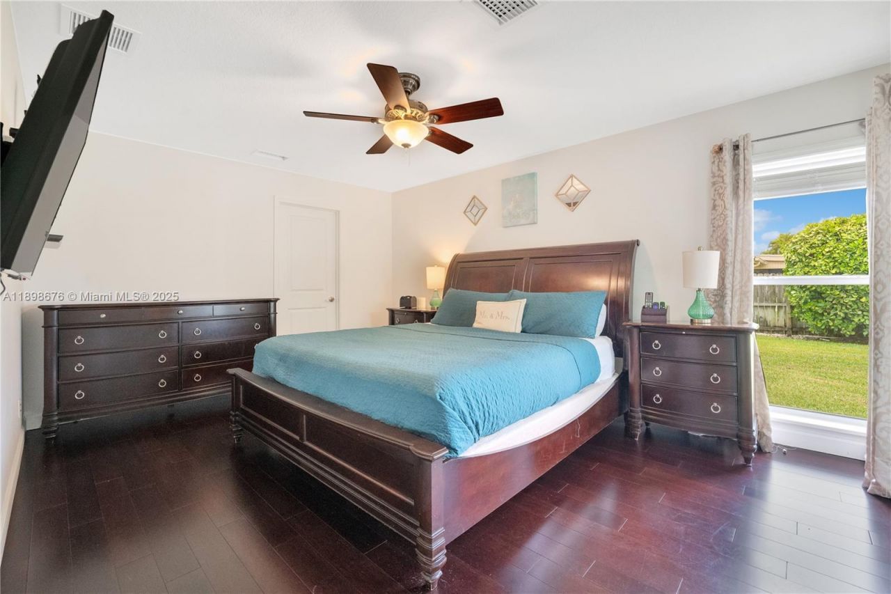 15300 SW 164th St, Miami, FL 33187 Photo