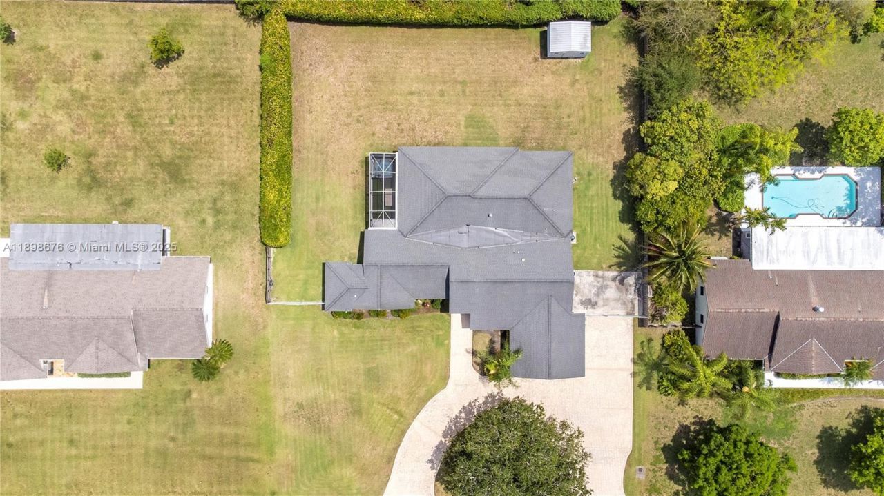 15300 SW 164th St, Miami, FL 33187 Photo