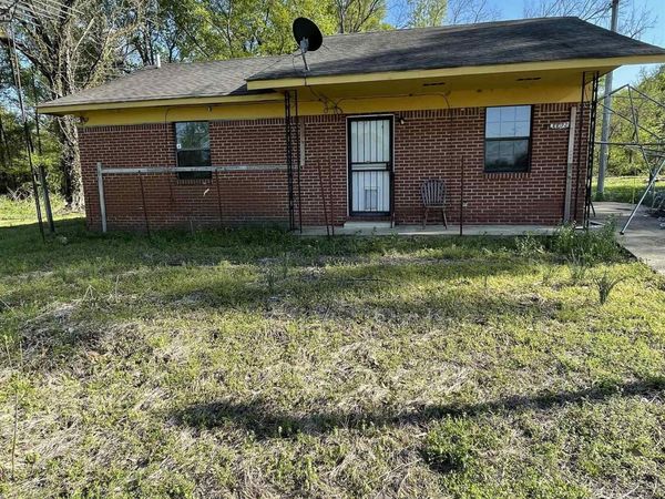 18 Lee 722 Road, Forrest City, AR 72360