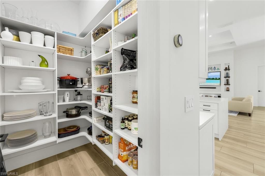 2307 SW 45th Ter, Cape Coral, FL 33914 Photo