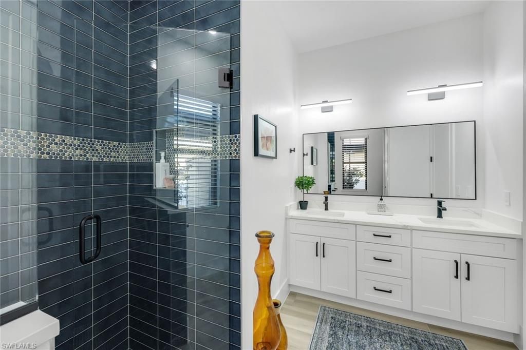 2307 SW 45th Ter, Cape Coral, FL 33914 Photo