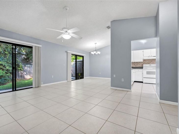 6956 Country Corner Lane, Unit 3, Orlando, FL 32809