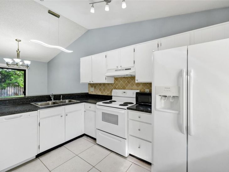 6956 Country Corner Lane, Unit 3, Orlando, FL 32809