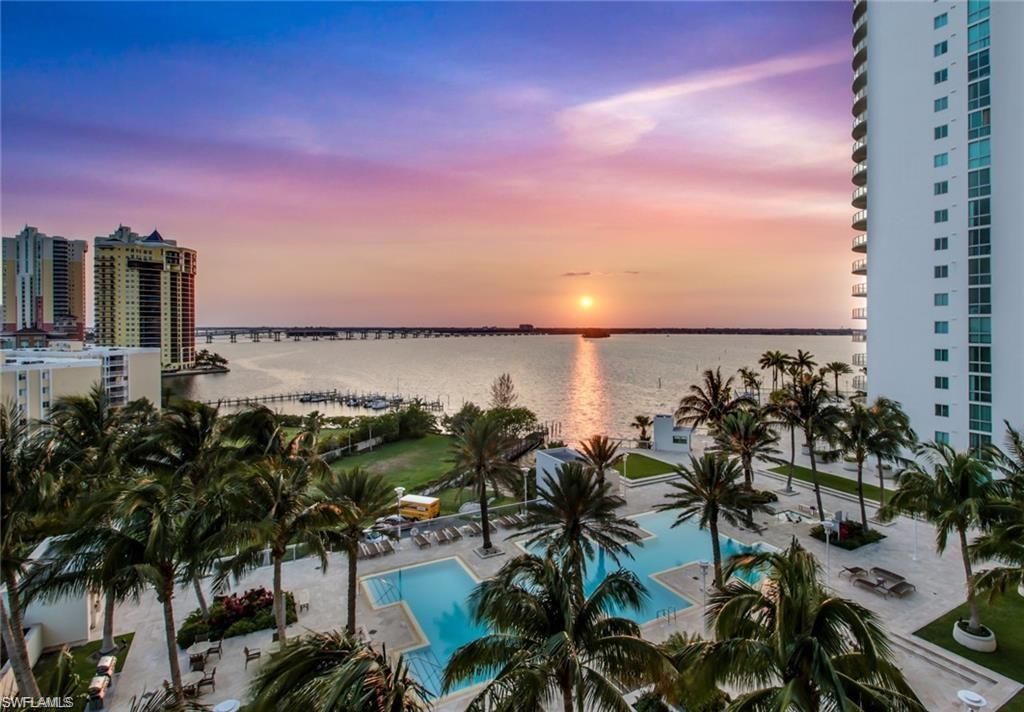 3000 Oasis Grand Blvd, Unit 2702, Fort Myers, FL 33916 Photo