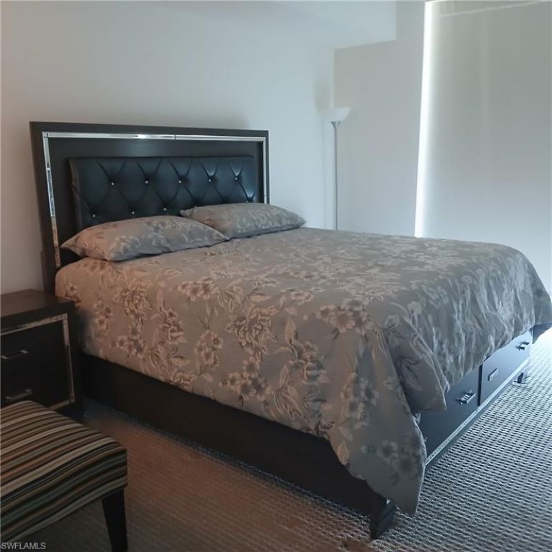 3000 Oasis Grand Blvd, Unit 2702, Fort Myers, FL 33916 Photo