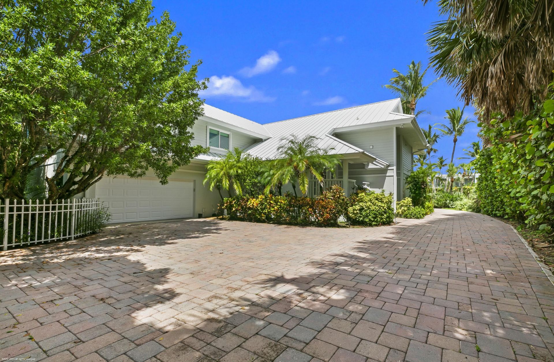 162 N Beach Road, Jupiter Island, FL 33455 Photo