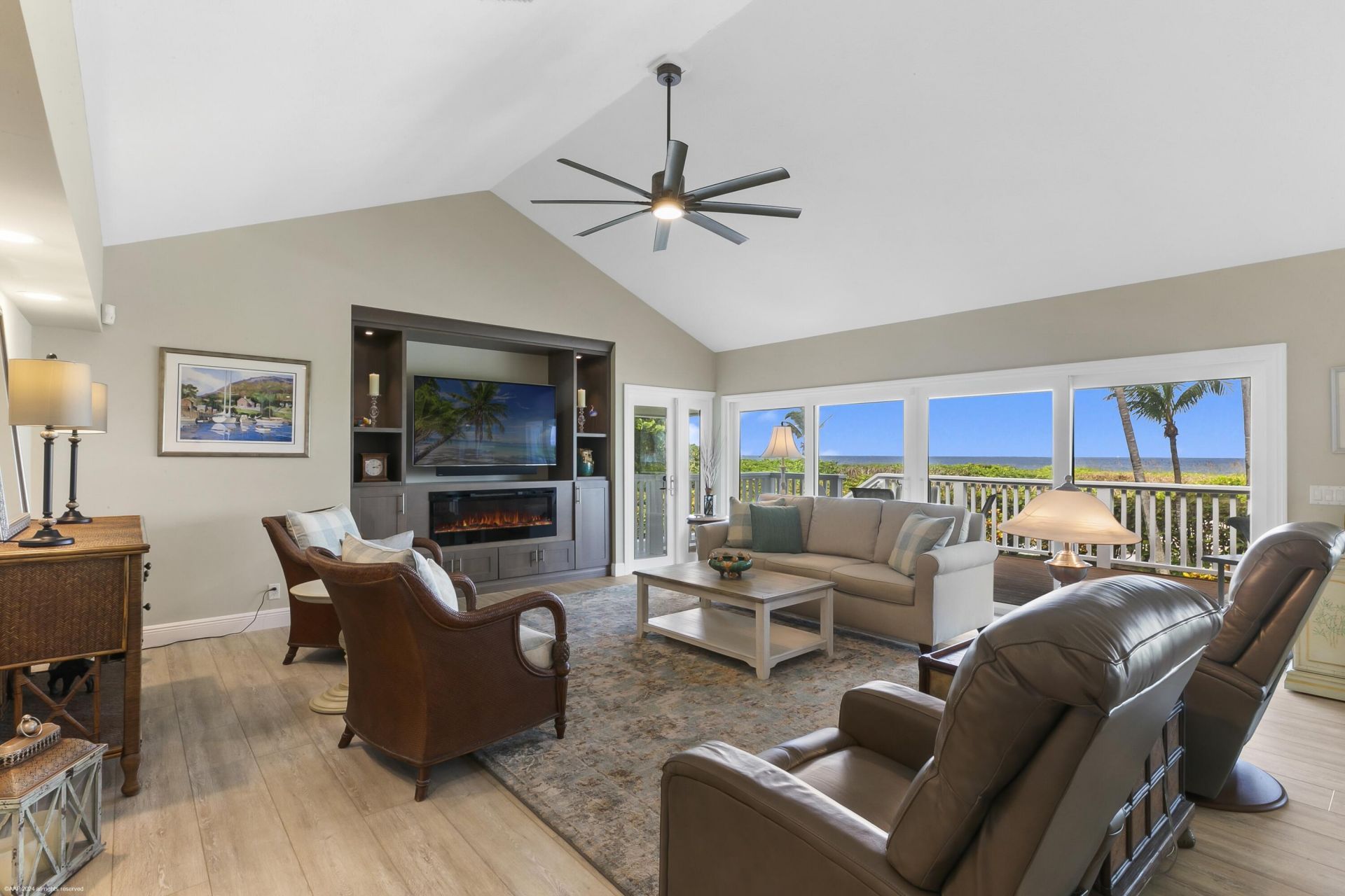 162 N Beach Road, Jupiter Island, FL 33455 Photo