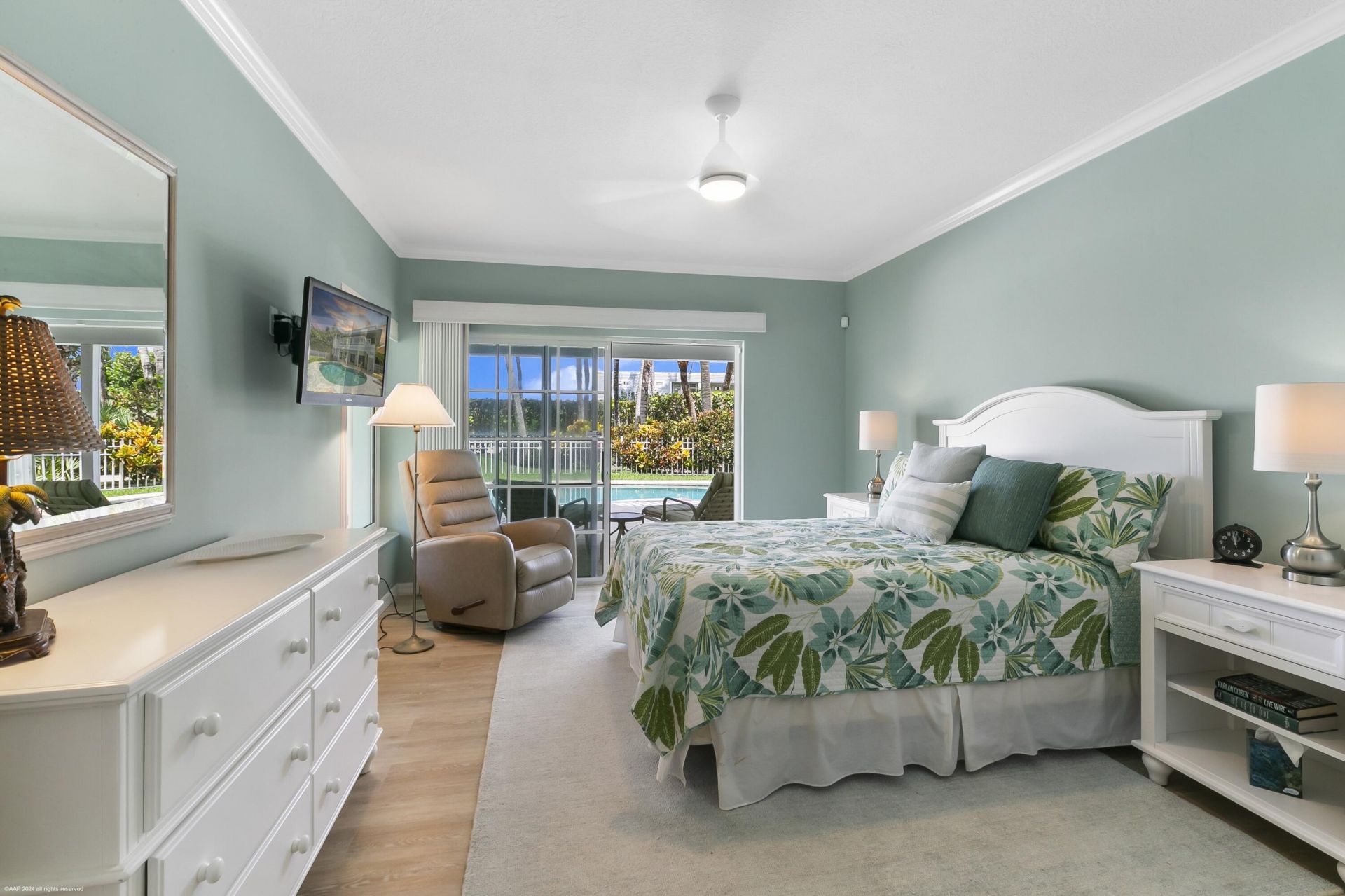 162 N Beach Road, Jupiter Island, FL 33455 Photo