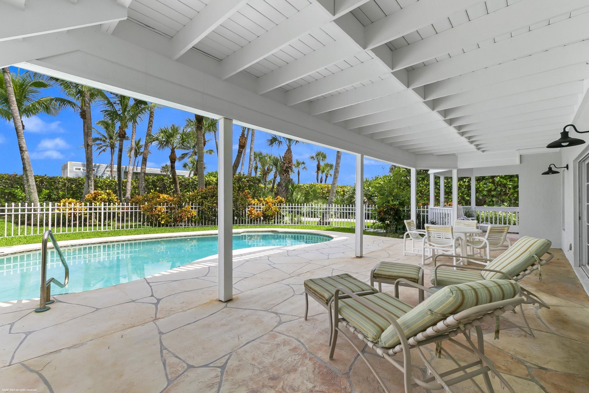162 N Beach Road, Jupiter Island, FL 33455 Photo