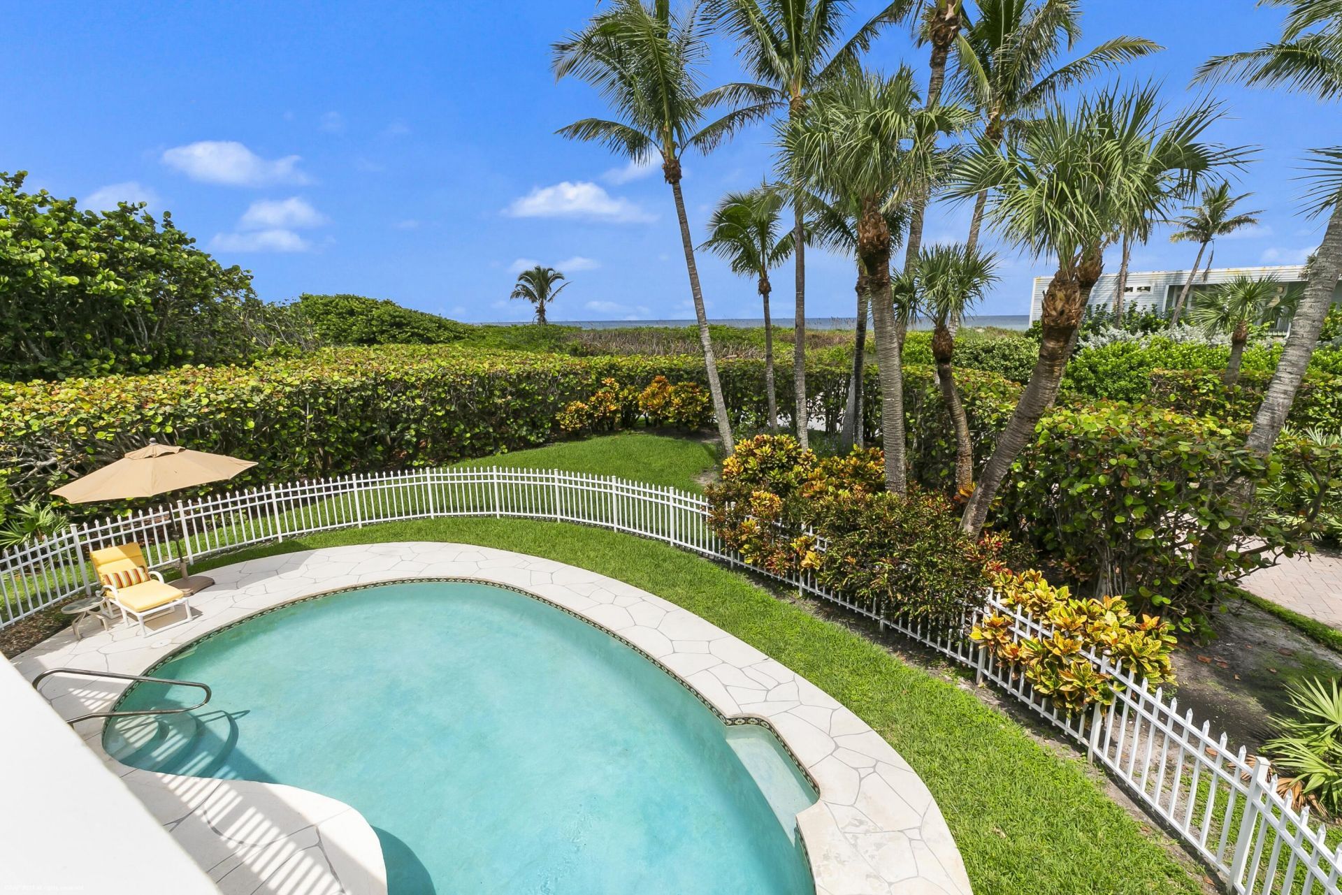 162 N Beach Road, Jupiter Island, FL 33455 Photo