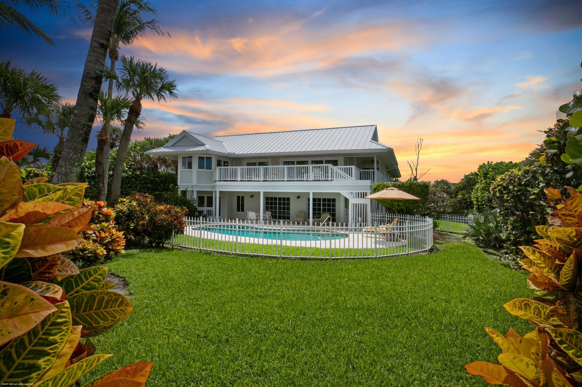 162 N Beach Road, Jupiter Island, FL 33455 Photo