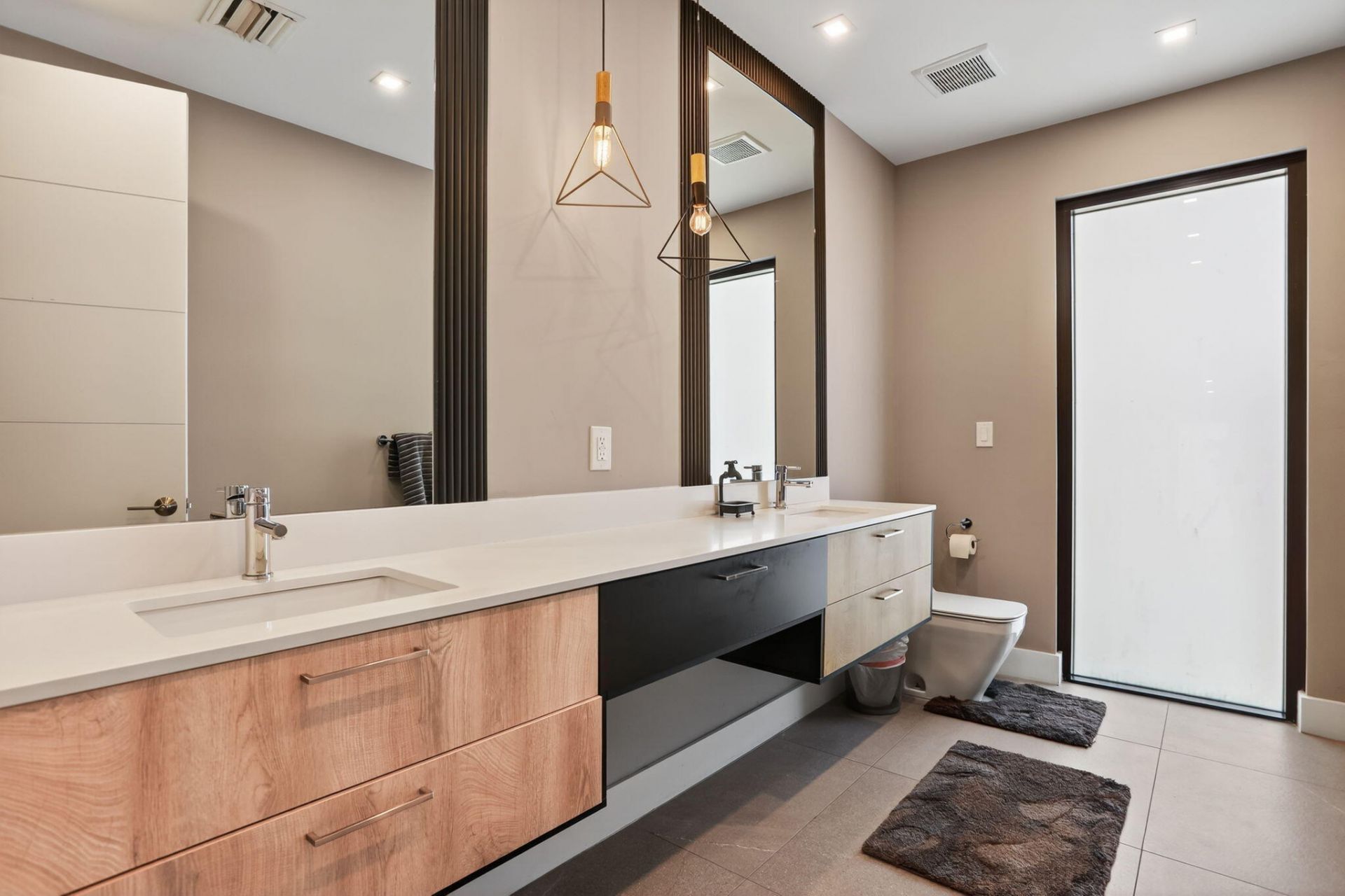 925 NE 6th Street, Fort Lauderdale, FL 33304 Photo