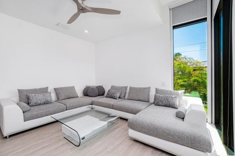 925 NE 6th Street, Fort Lauderdale, FL 33304 Photo