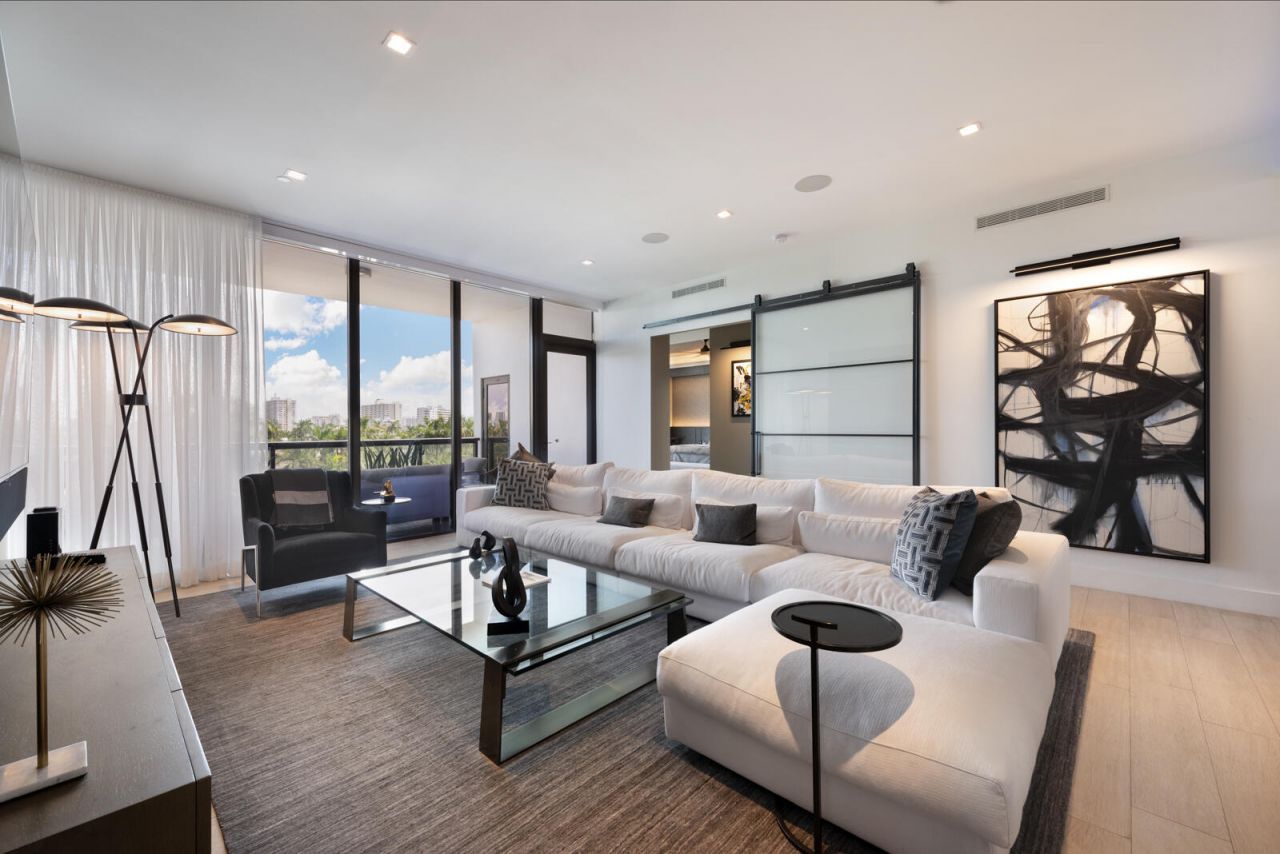 30 Isle Of Venice Drive, Unit Ph3, Fort Lauderdale, FL 33301 Photo