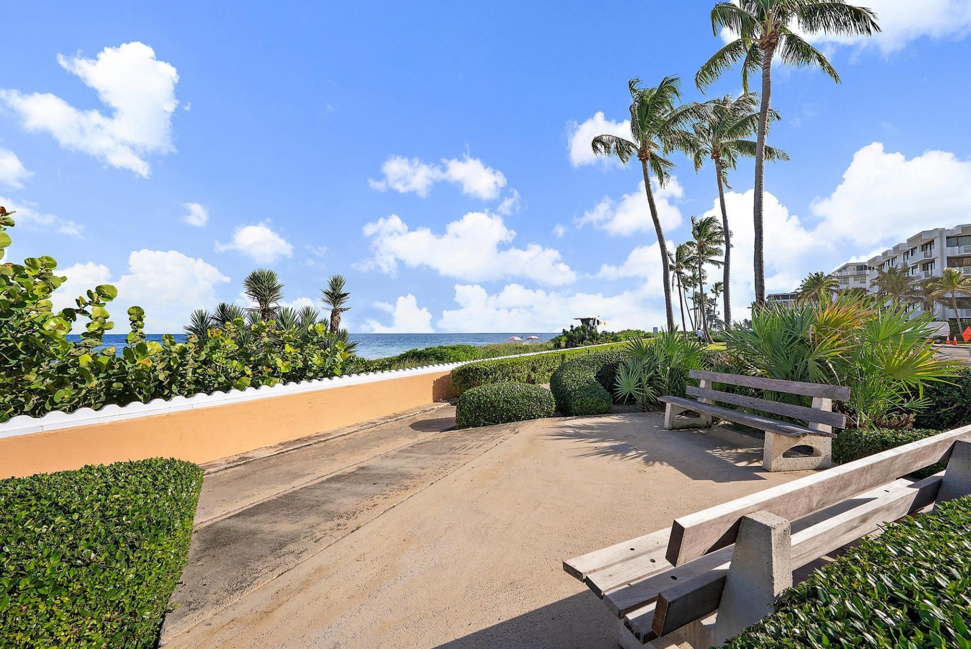 300 S Ocean Boulevard, Unit 2e, Palm Beach, FL 33480 Photo