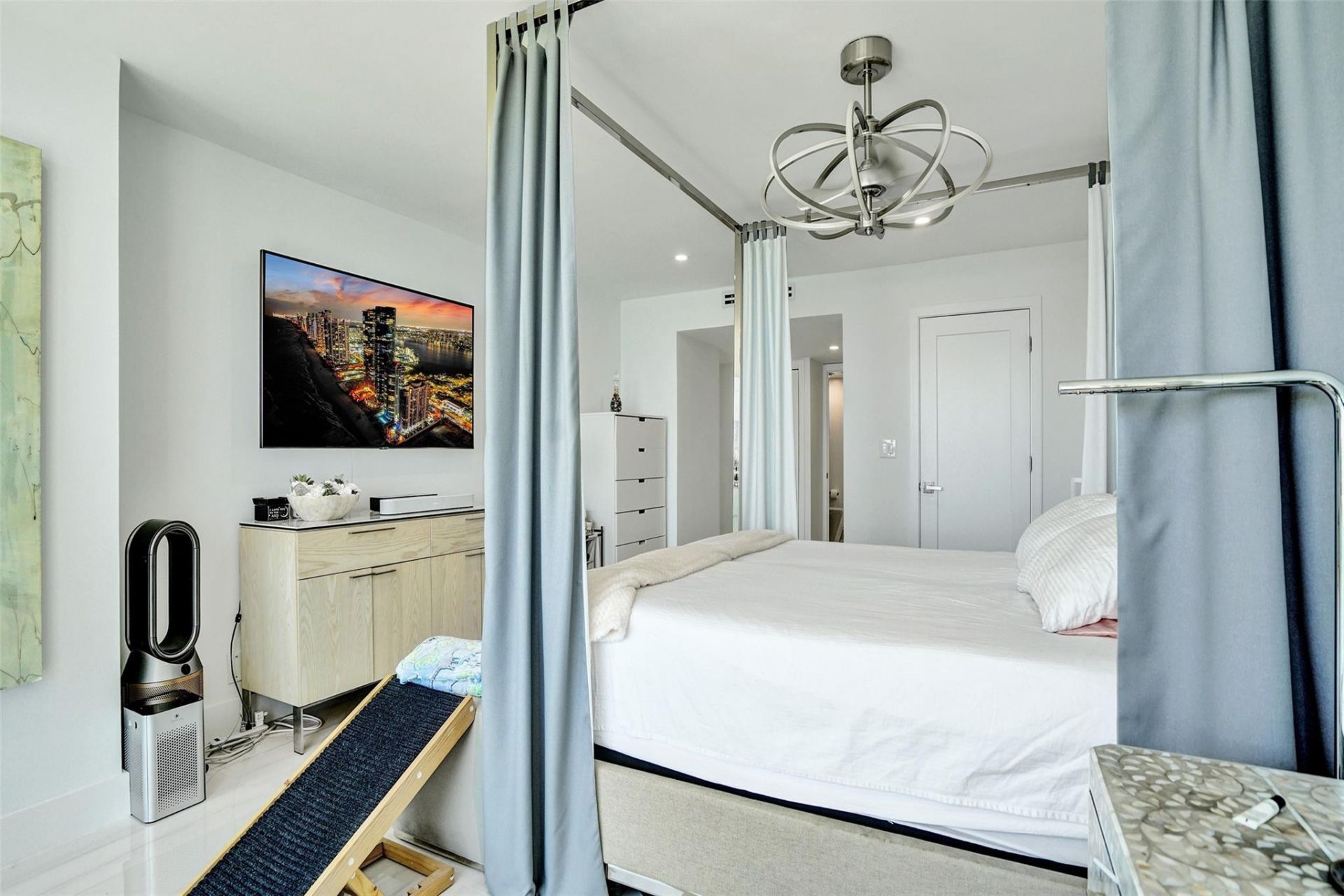 2100 S Ocean Lane, Unit 1202, Fort Lauderdale, FL 33316 Photo