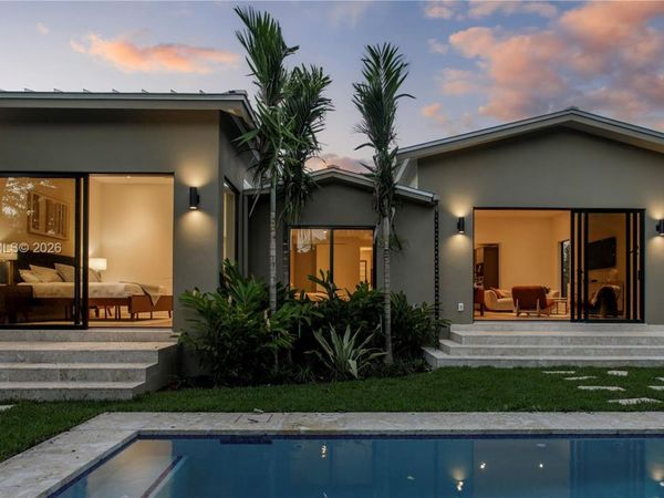 2434 SW 19th St, Miami, FL 33145