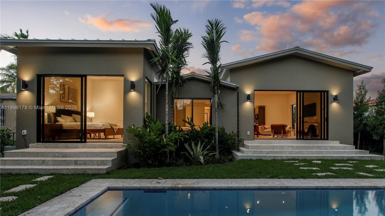 2434 SW 19th St, Miami, FL 33145 Photo