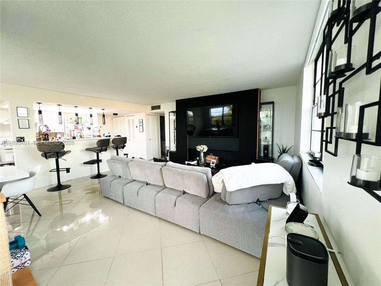 6190 Woodlands Blvd, Unit 517, Tamarac, FL 33319 Photo