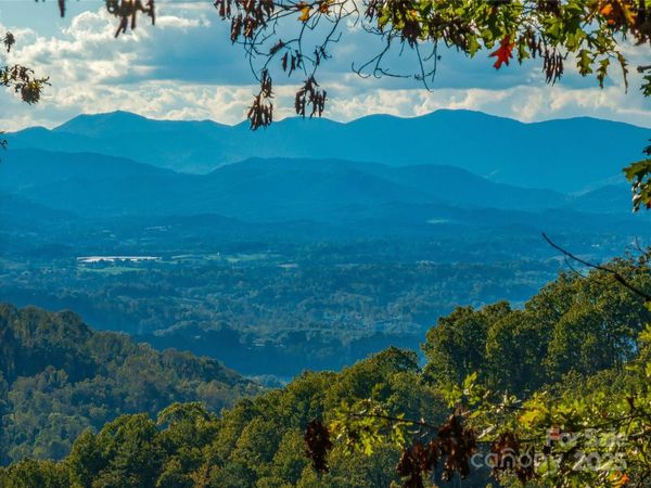 273 Serenity Ridge Trail, Asheville, NC 28804