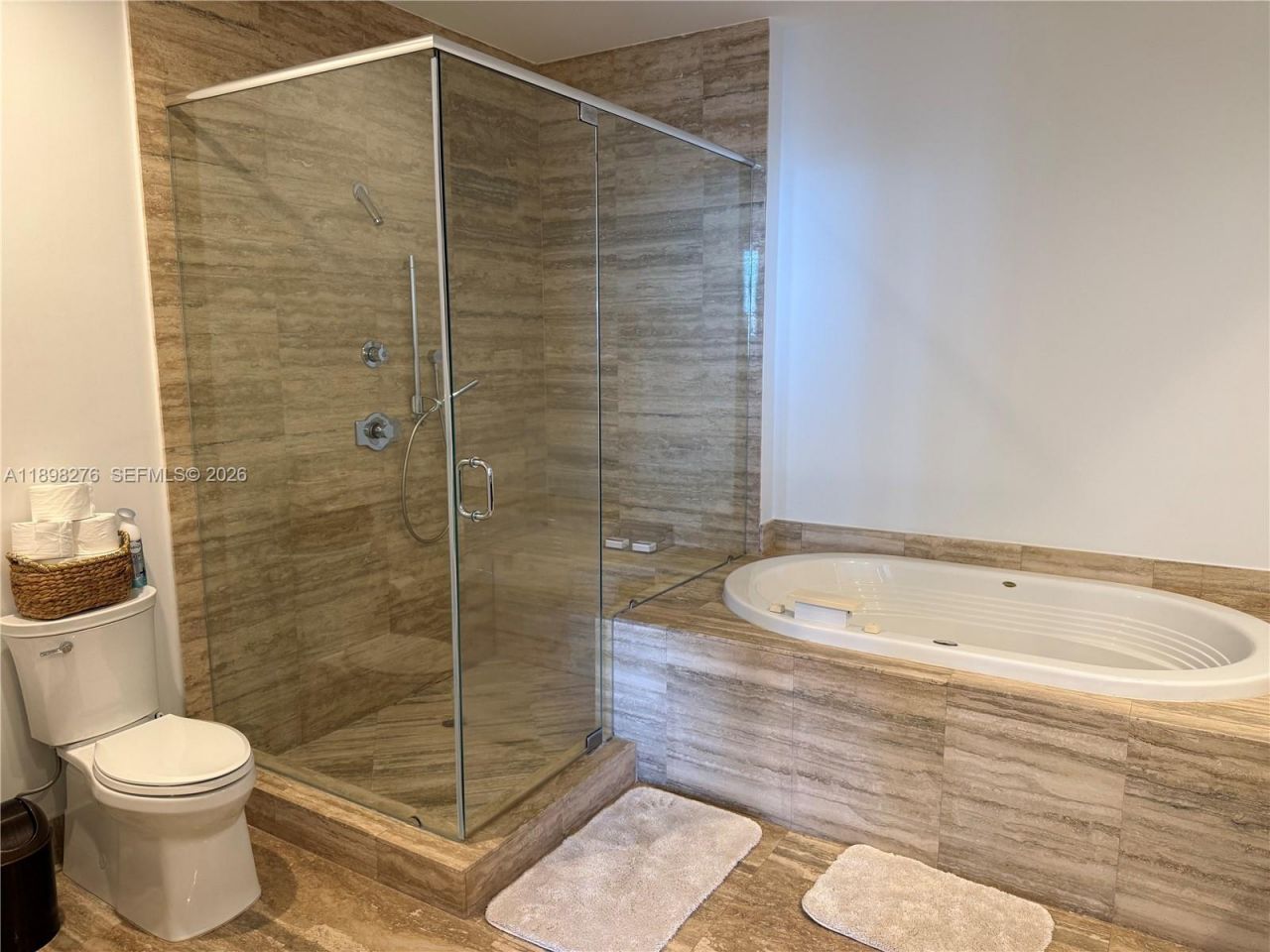 15901 Collins Ave, Unit 3907, Sunny Isles Beach, FL 33160 Photo