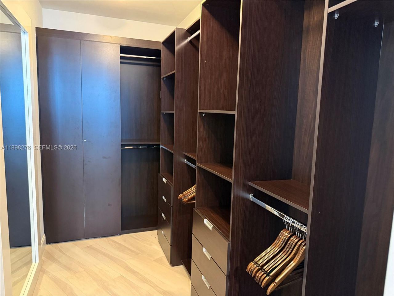 15901 Collins Ave, Unit 3907, Sunny Isles Beach, FL 33160 Photo