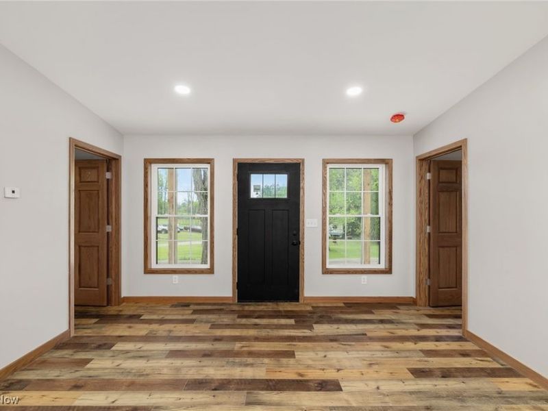 89 Hickey, Greenwich, OH 44805 Photo 4