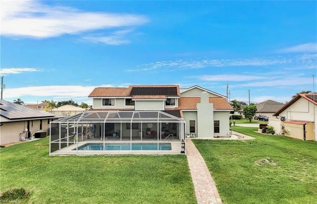 1008 SW 4th Pl, Cape Coral, FL 33991 Photo