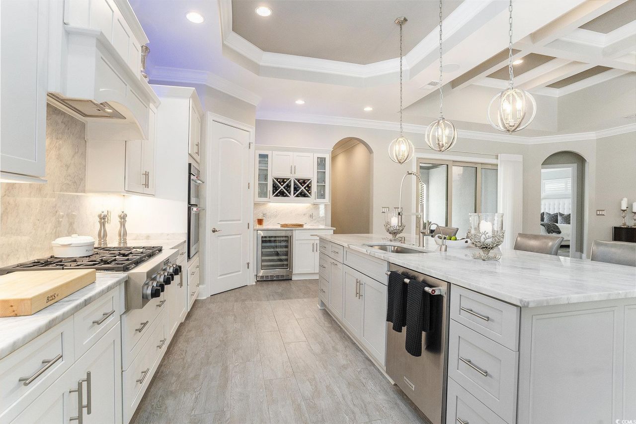 230 Ave. Of The Palms Photo 11