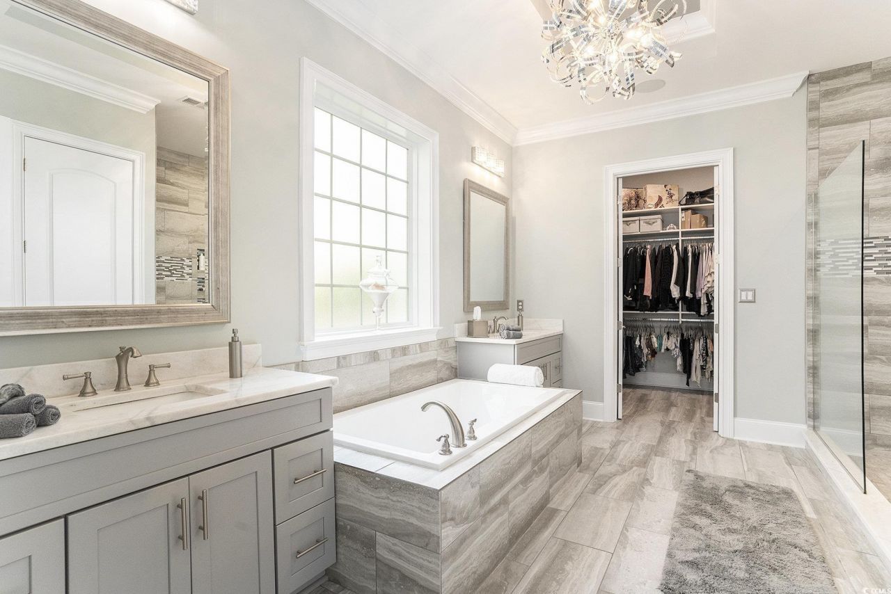 230 Ave. Of The Palms Photo 15