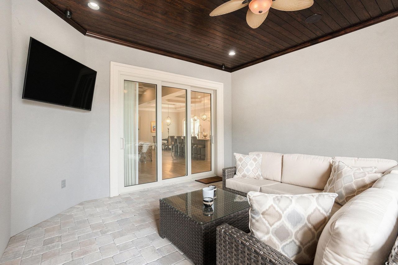 230 Ave. Of The Palms Photo 30