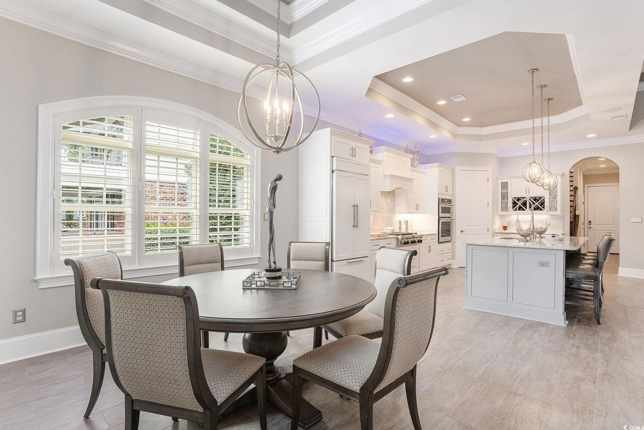 230 Ave. Of The Palms Photo 9