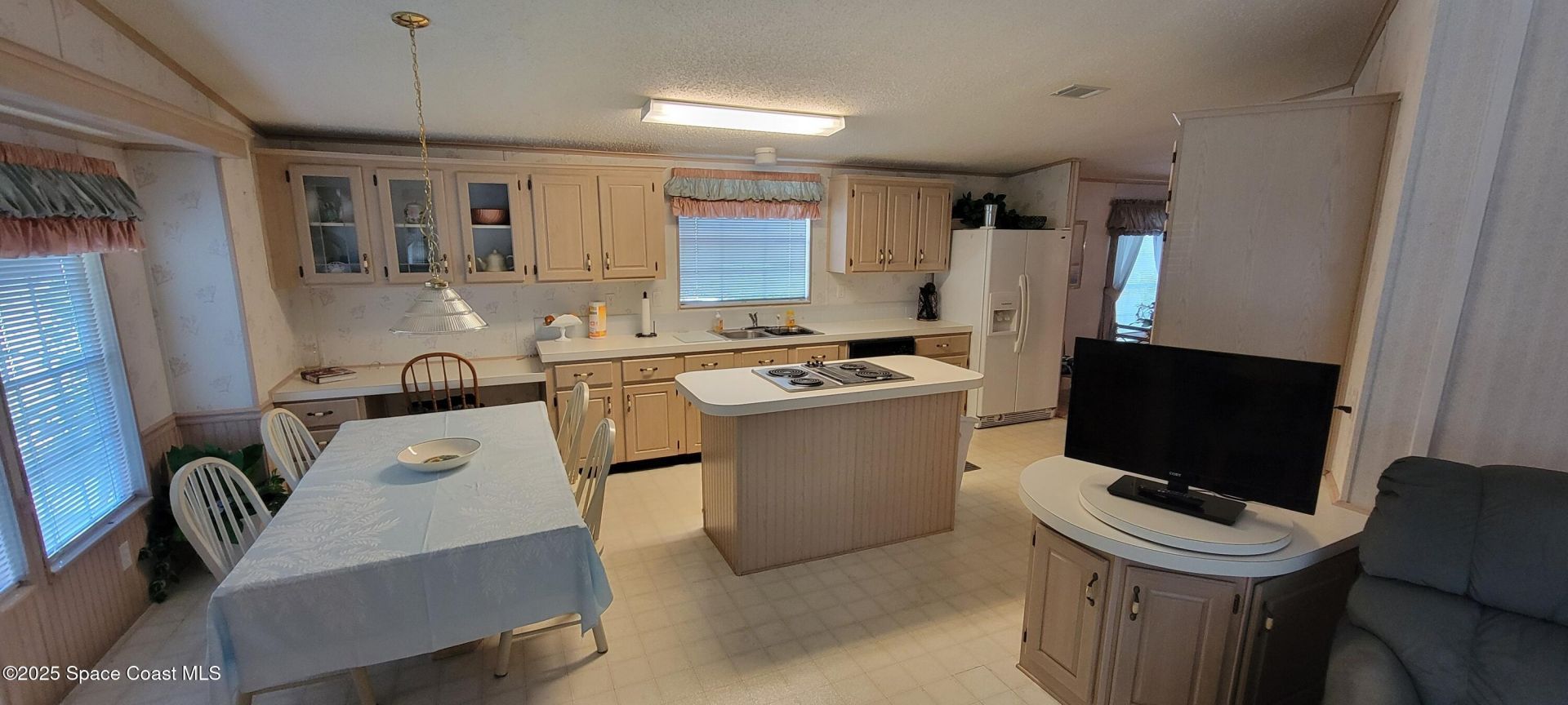 474 Marlin Circle, Barefoot Bay, FL 32976 Photo