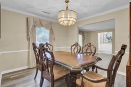 13 Ashland Drive photo 4