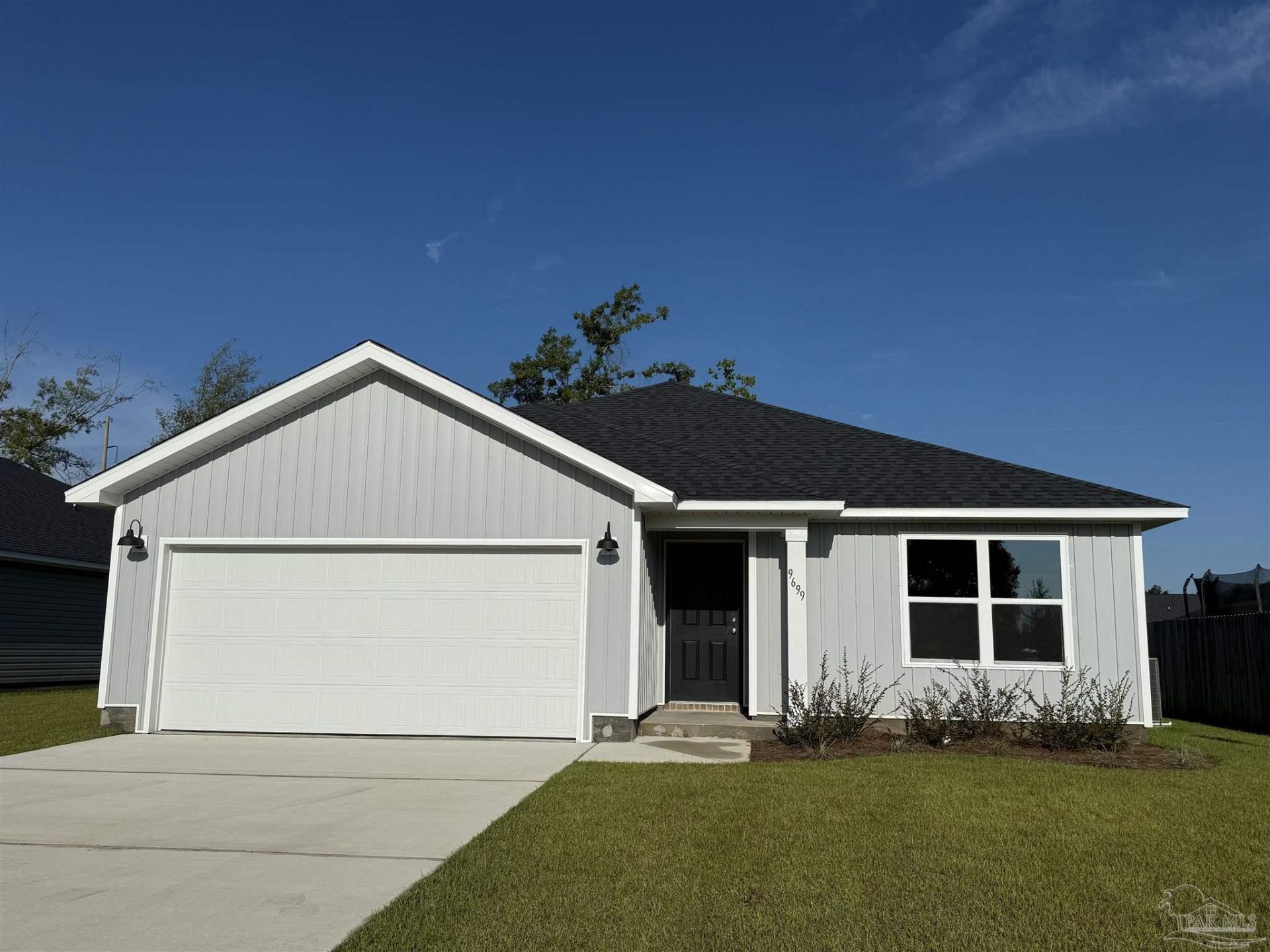 9699 Angel Oak Dr, Pensacola, FL 32526 Main Photo