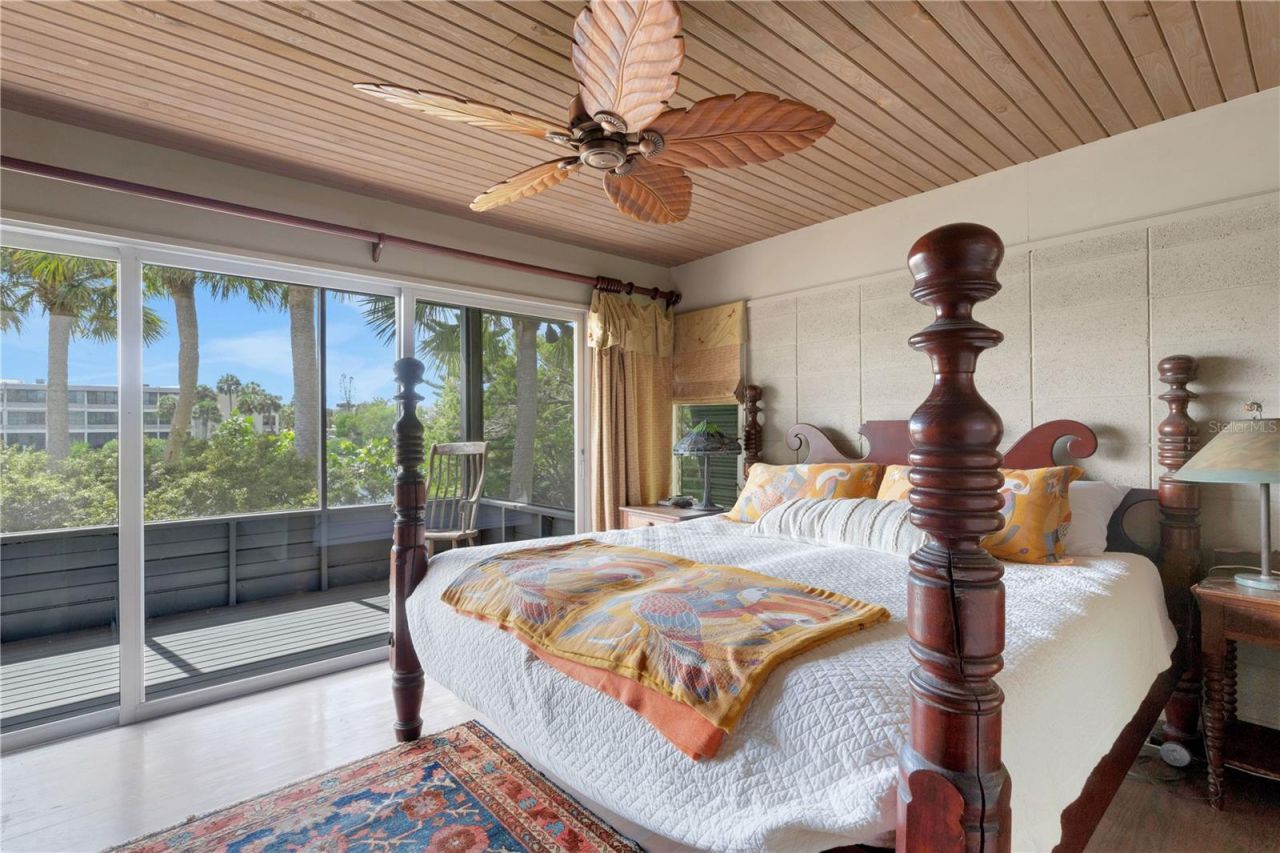 62 Sandy Hook Road S, Sarasota, FL 34242 Photo