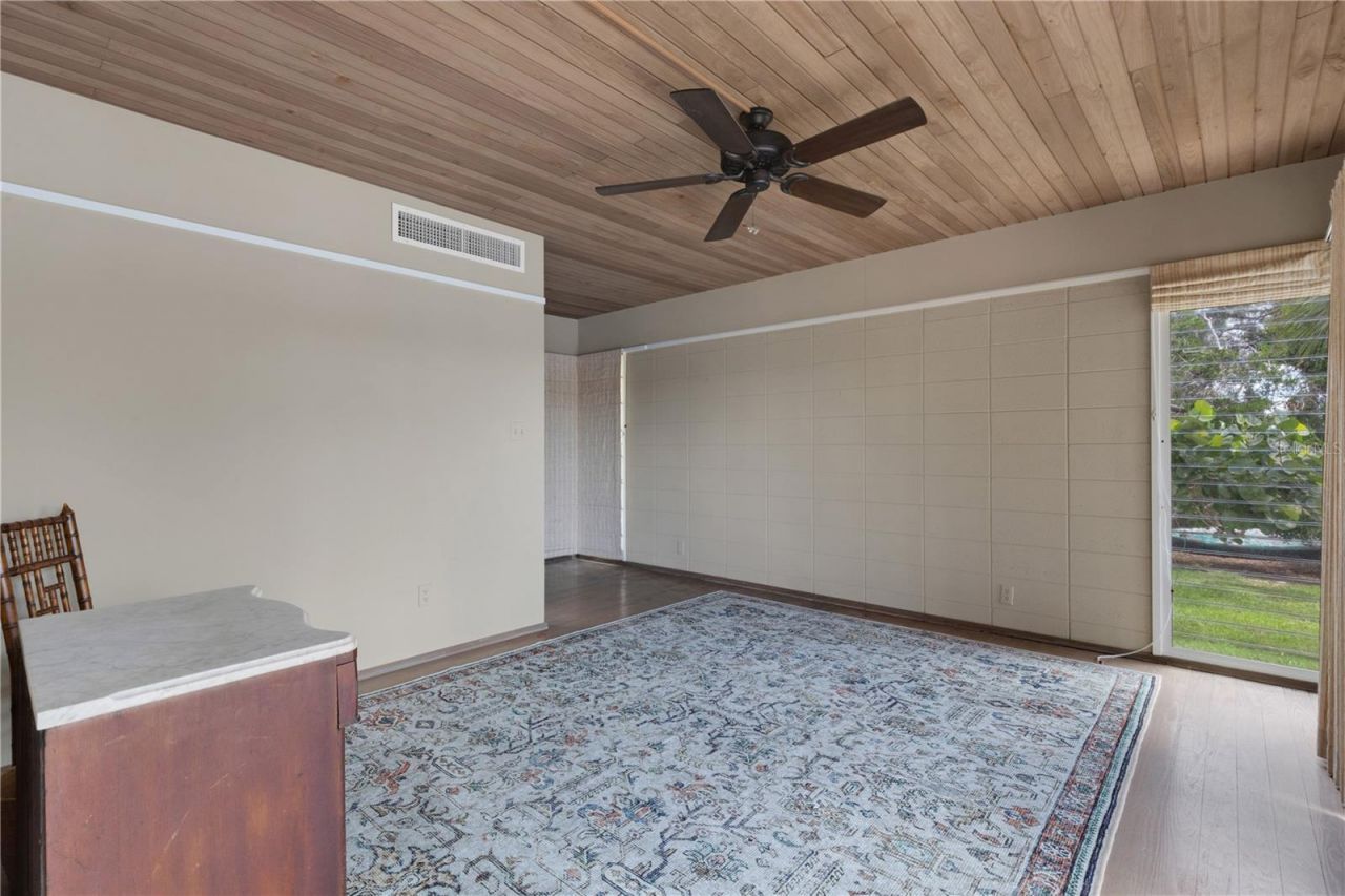 62 Sandy Hook Road S, Sarasota, FL 34242 Photo