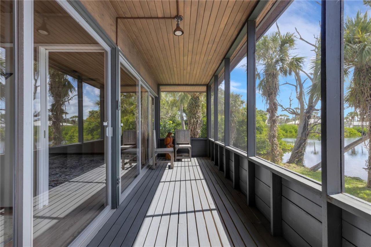 62 Sandy Hook Road S, Sarasota, FL 34242 Photo