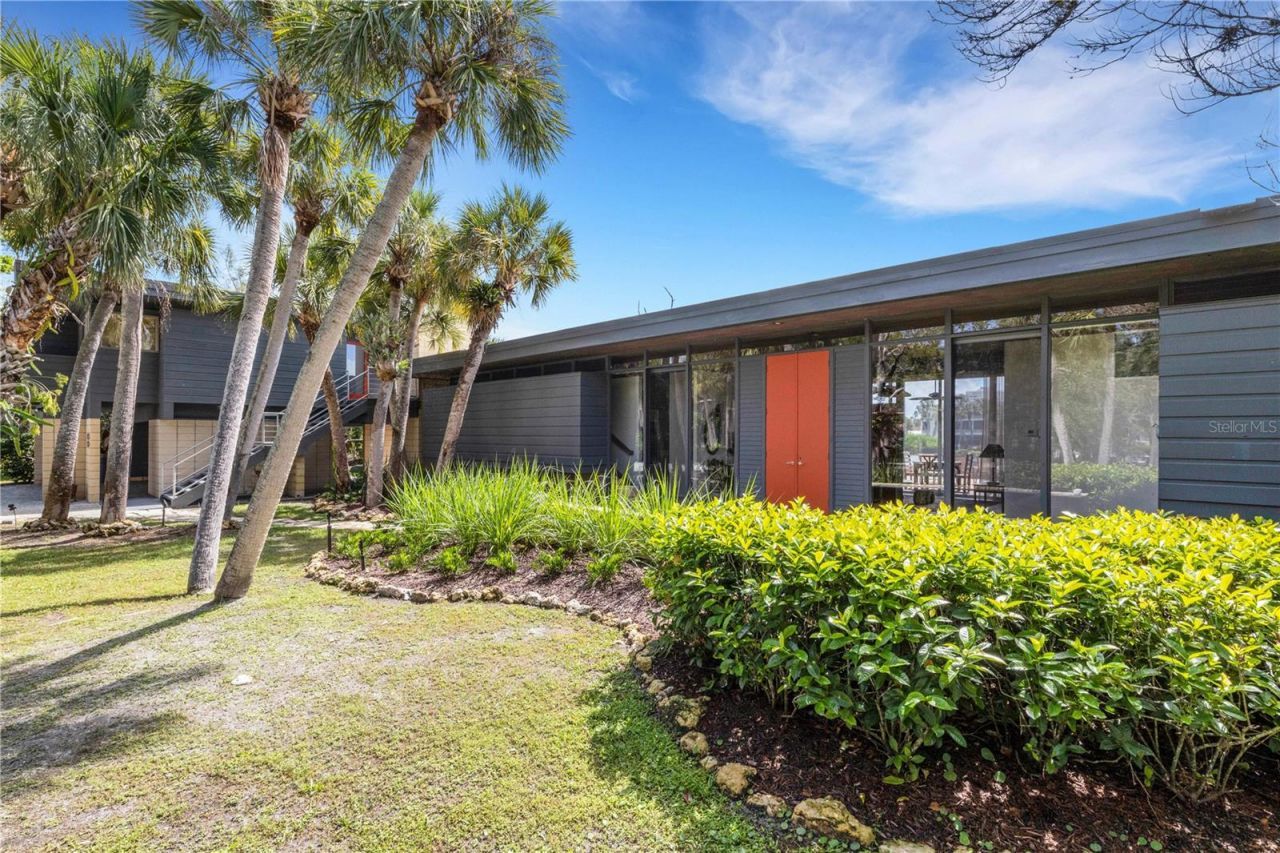 62 Sandy Hook Road S, Sarasota, FL 34242 Photo