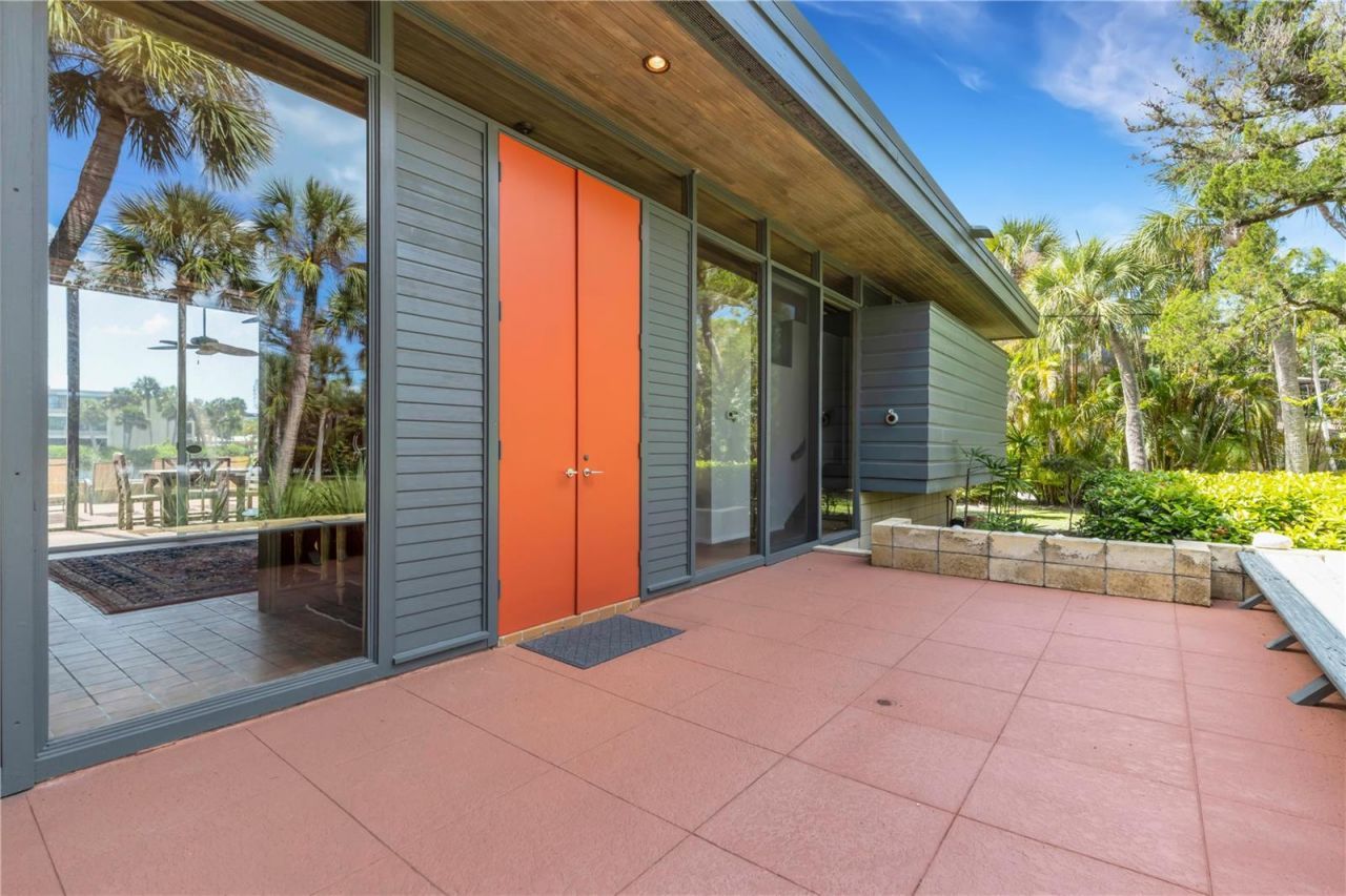 62 Sandy Hook Road S, Sarasota, FL 34242 Photo