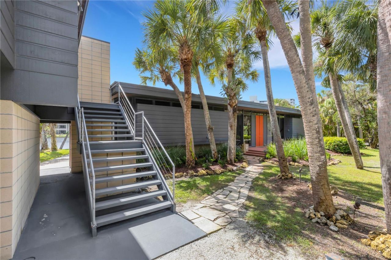 62 Sandy Hook Road S, Sarasota, FL 34242 Photo