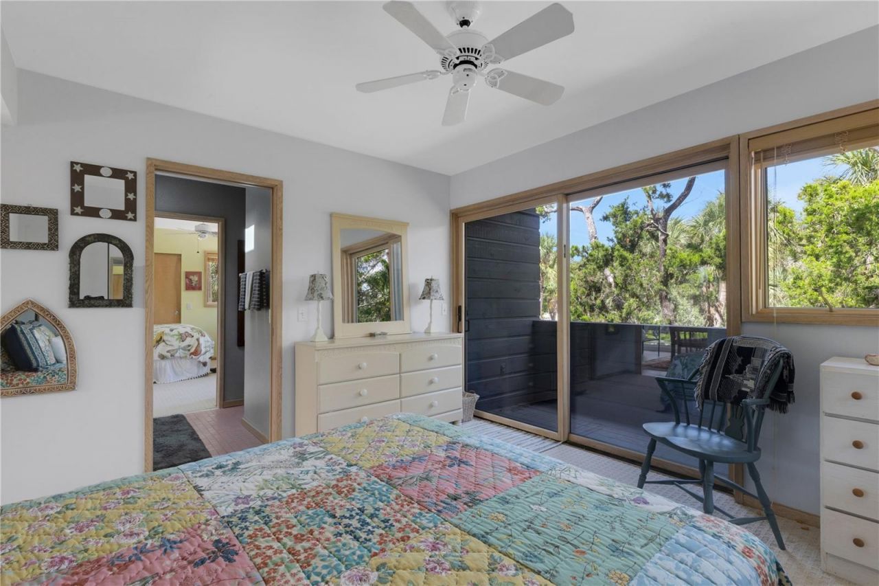 62 Sandy Hook Road S, Sarasota, FL 34242 Photo