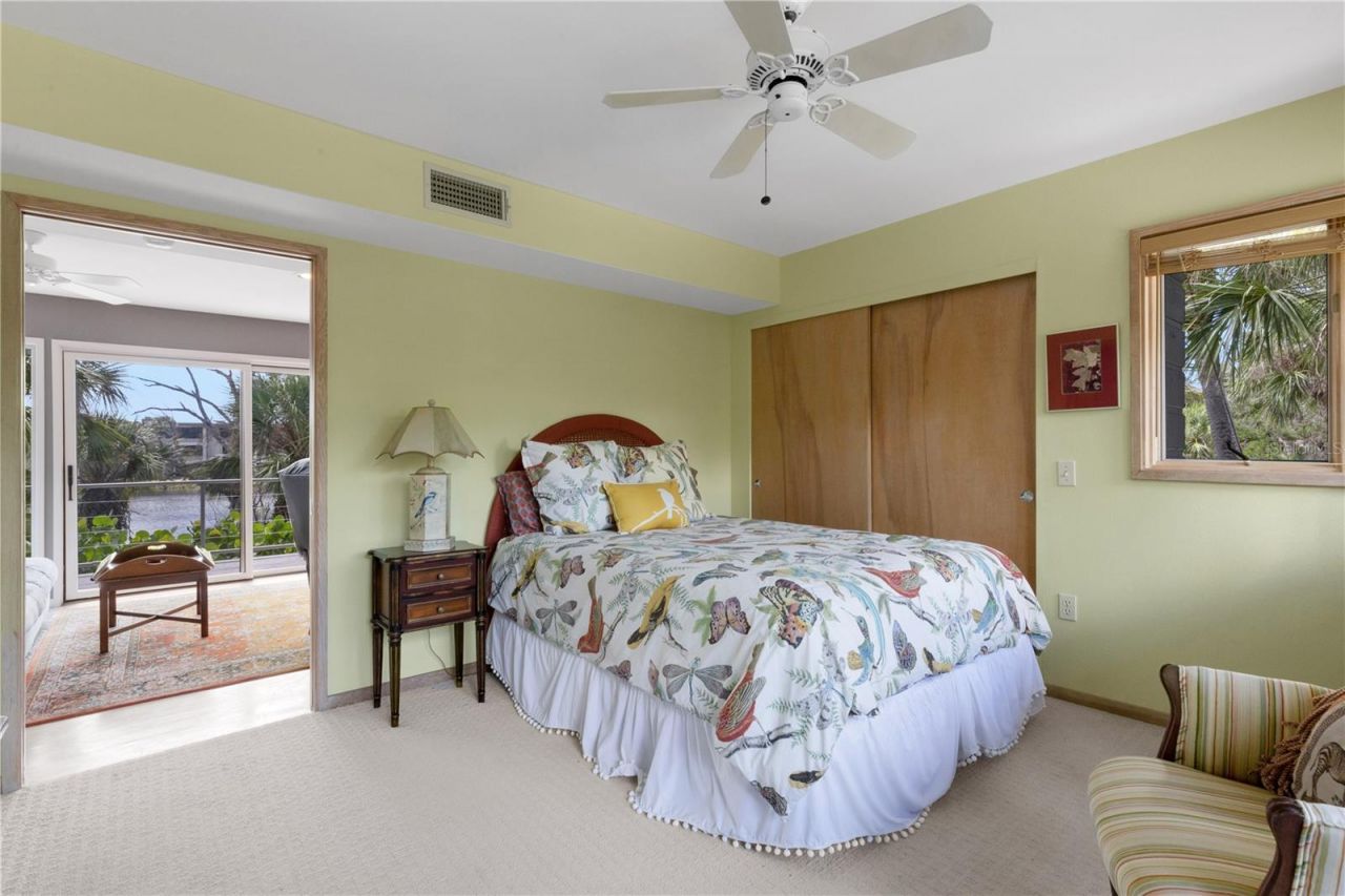 62 Sandy Hook Road S, Sarasota, FL 34242 Photo