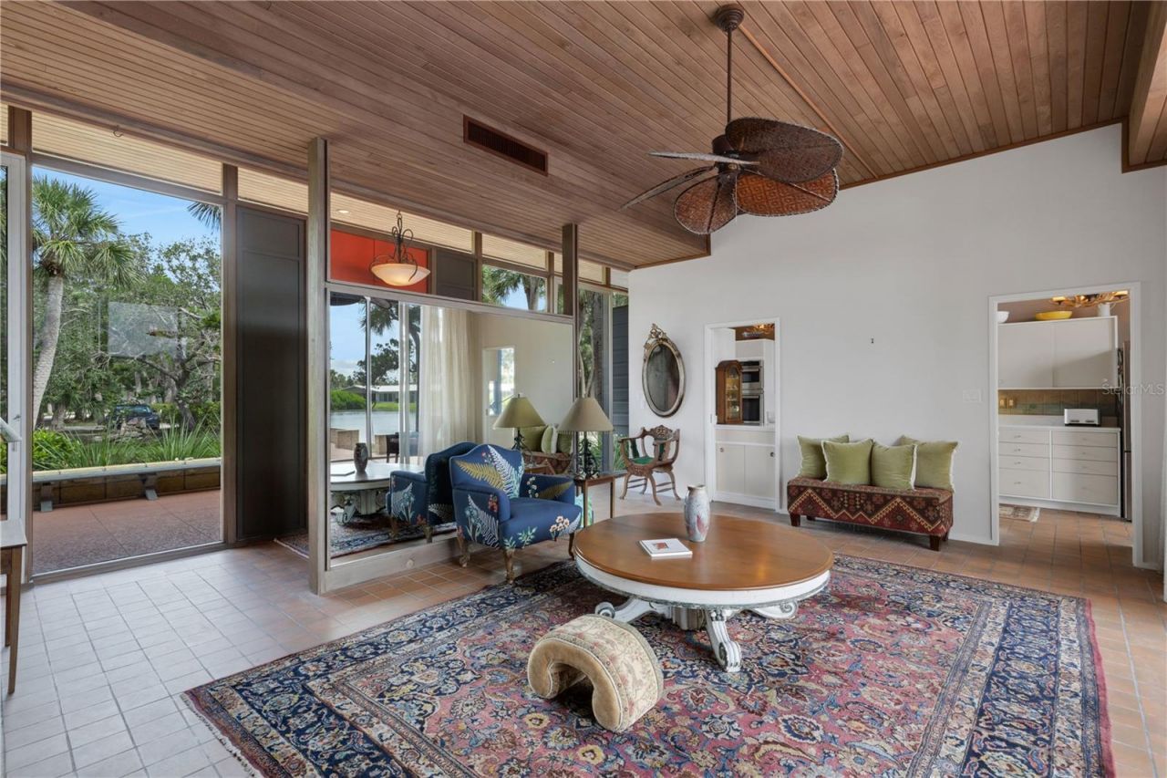 62 Sandy Hook Road S, Sarasota, FL 34242 Photo