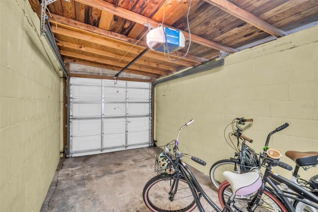 1022 10th Avenue N, Saint Petersburg, FL 33705 Photo