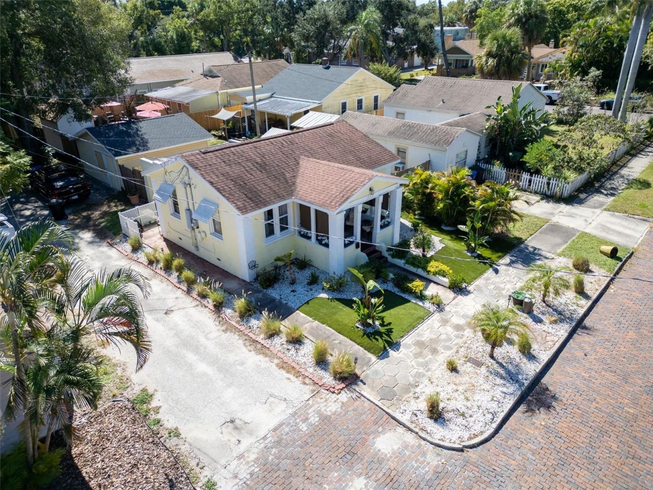 1022 10th Avenue N, Saint Petersburg, FL 33705 Photo