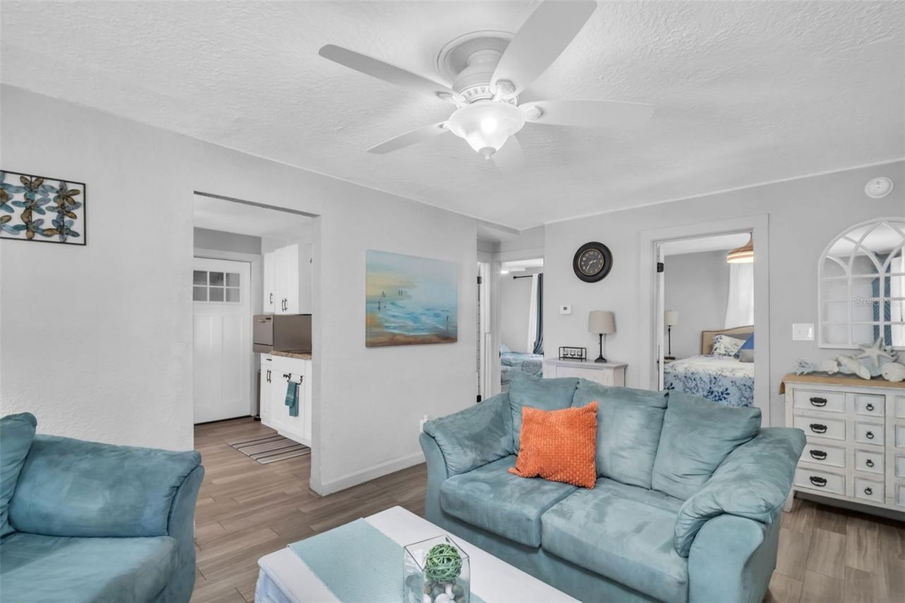 1022 10th Avenue N, Saint Petersburg, FL 33705 Photo