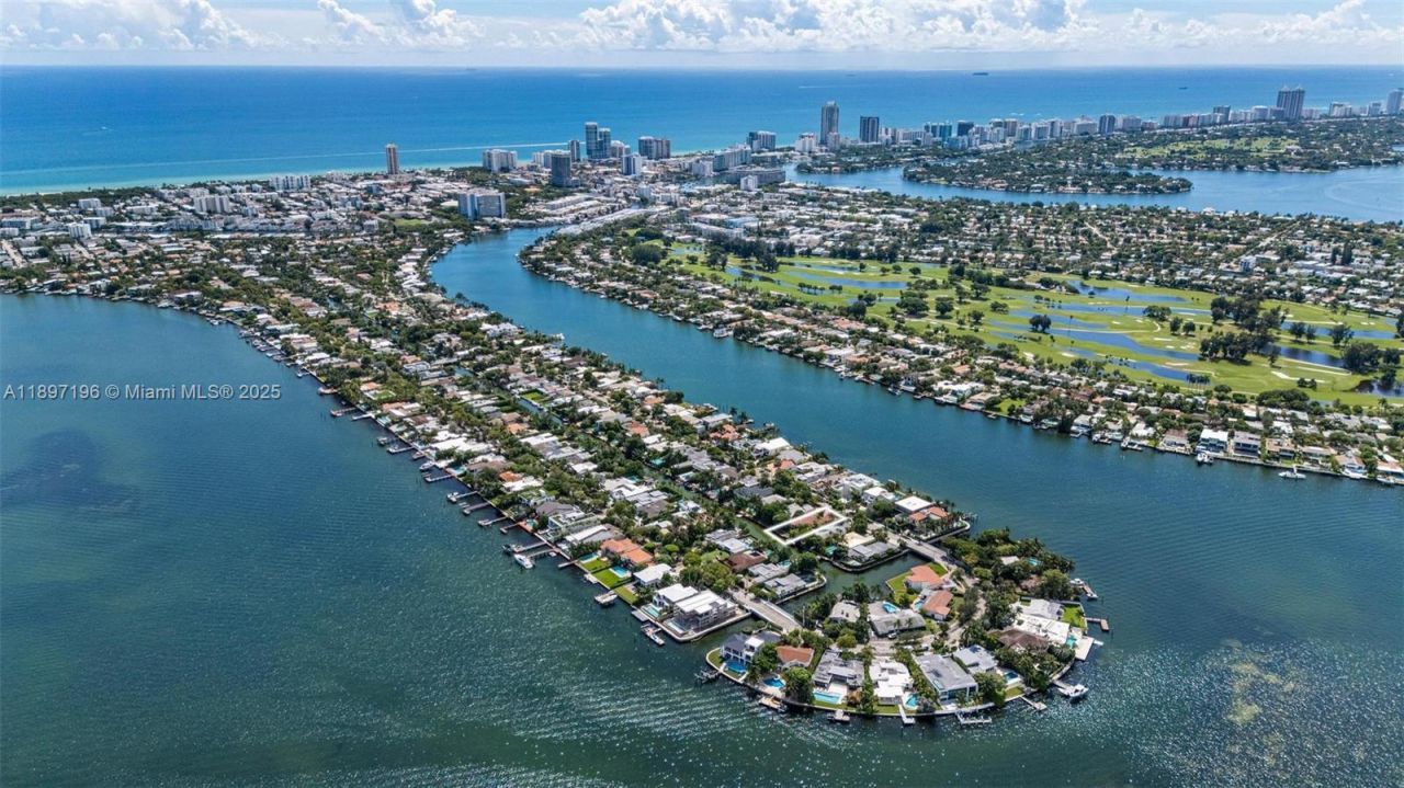 1855 Daytonia Rd, Miami Beach, FL 33141 Photo