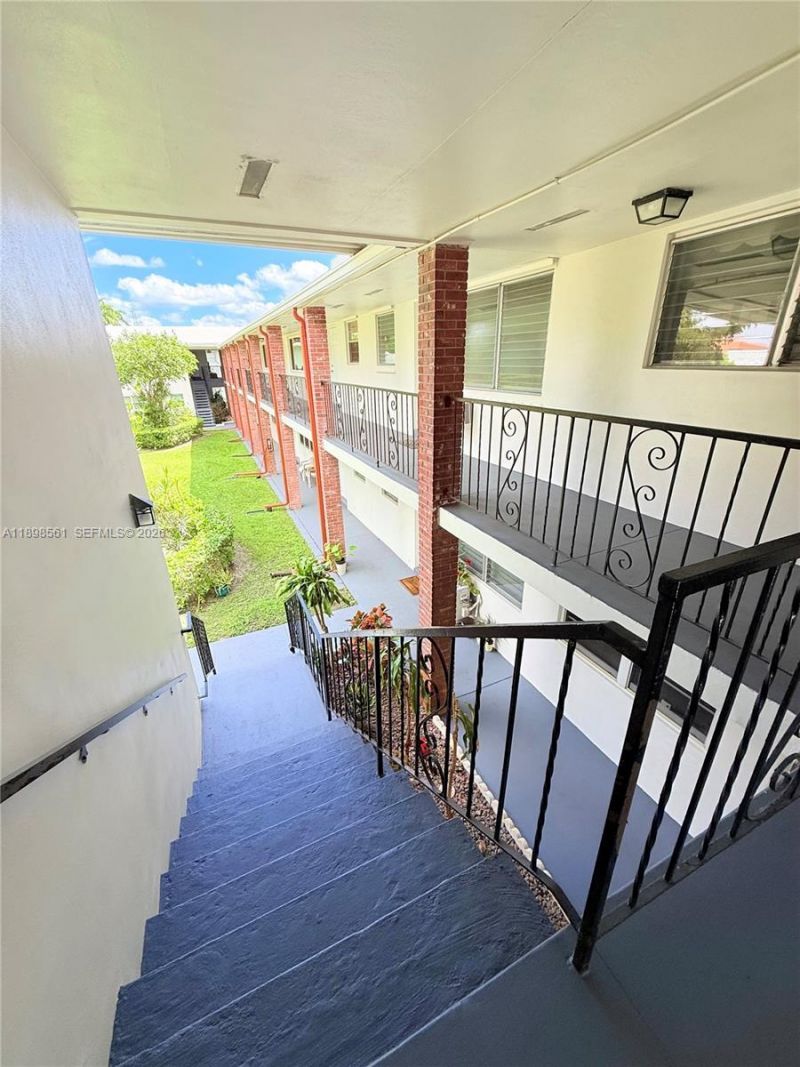 3600 Harrison St, Unit 16B, Hollywood, FL 33021 Photo